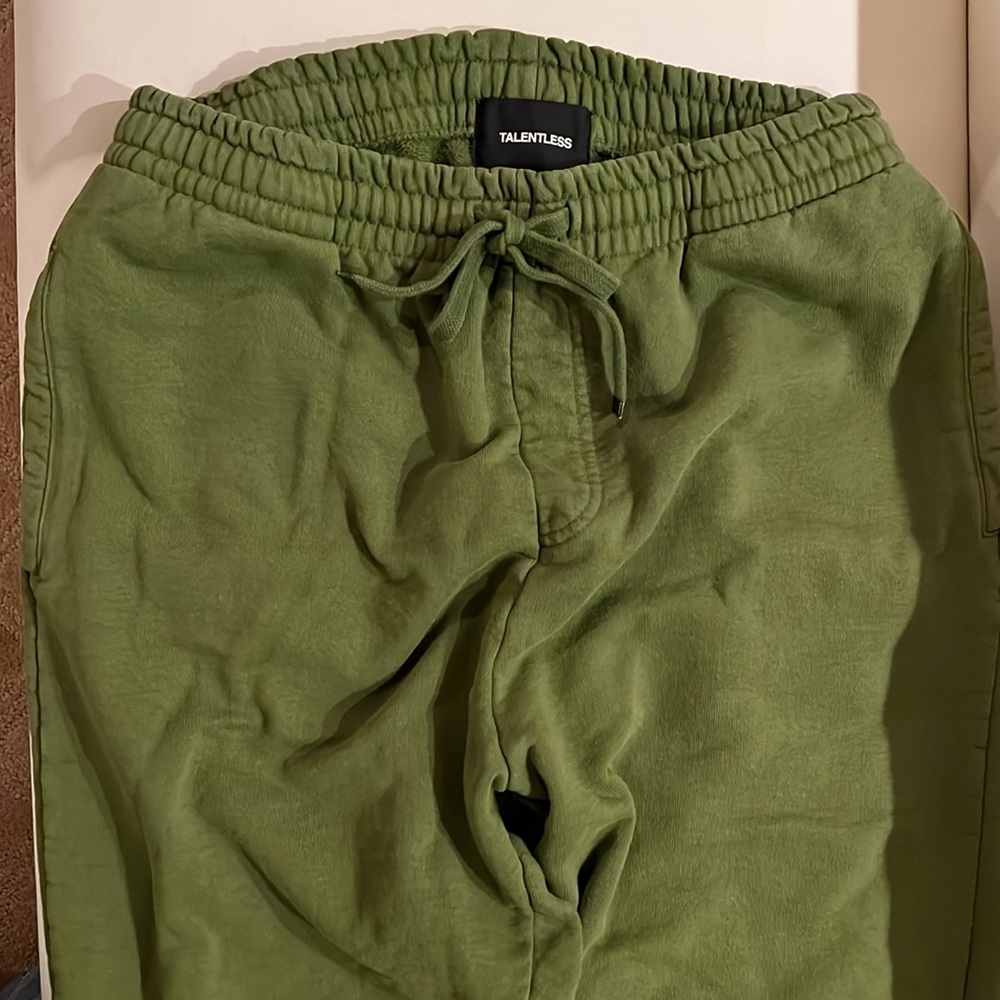 TALENTLESS - Heavyweight Sweatpants - Green, XL